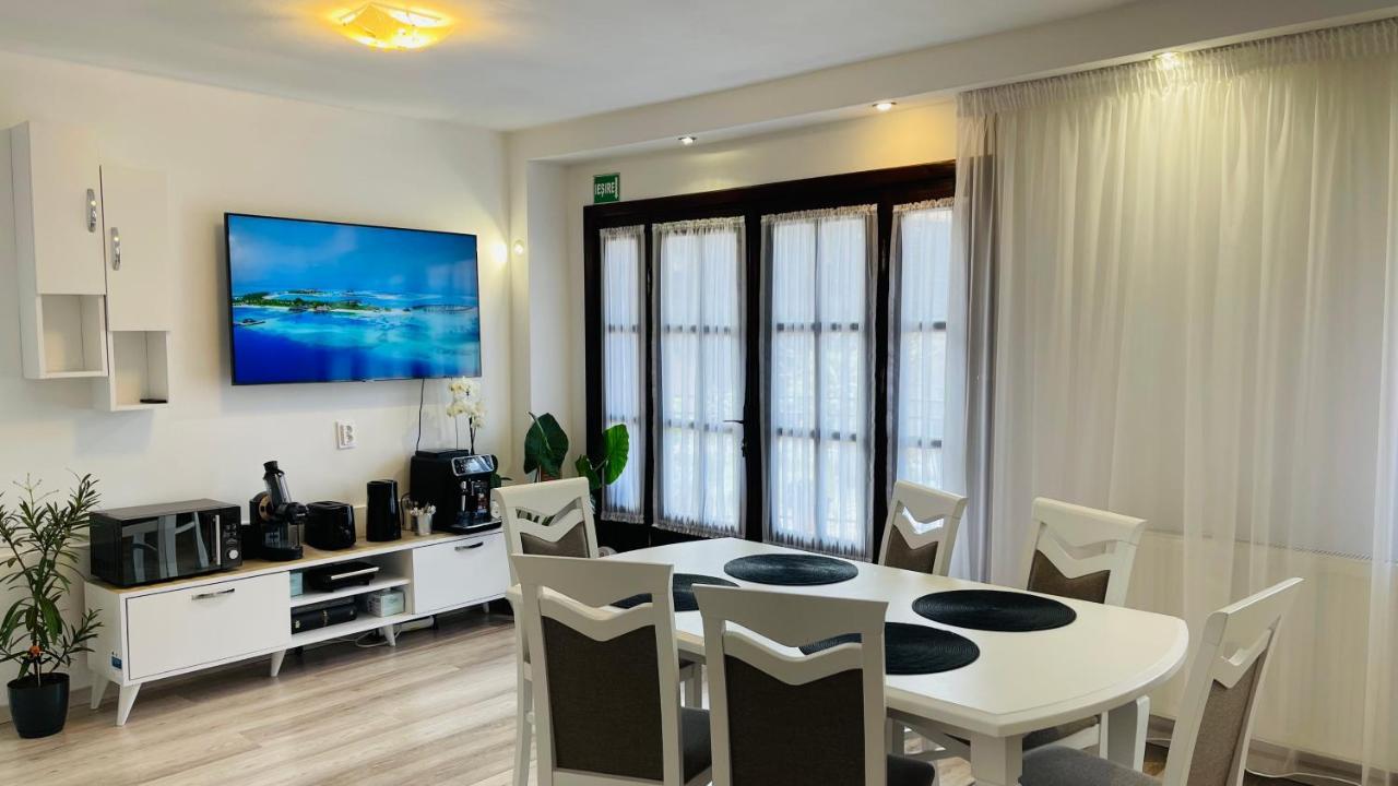 Leto House Apartment Targu Jiu Exterior photo